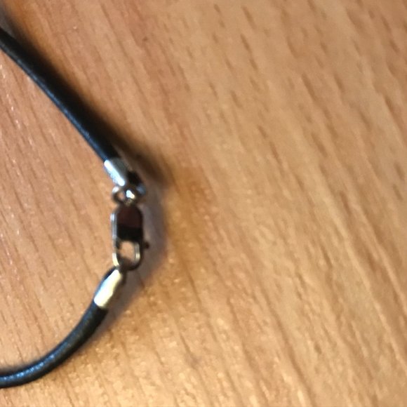 👴 3/$20 Plus Sign Necklace - Picture 3 of 3